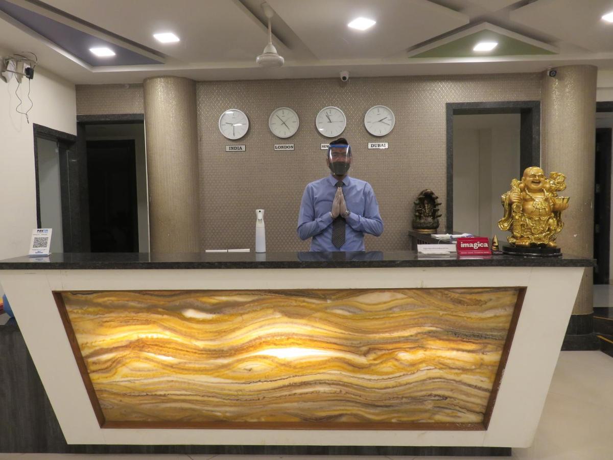 Imperial Grande Resort Lonavala Eksteriør billede