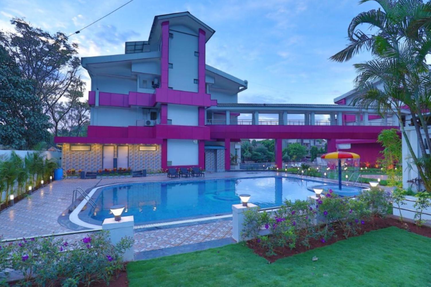 Imperial Grande Resort Lonavala Eksteriør billede