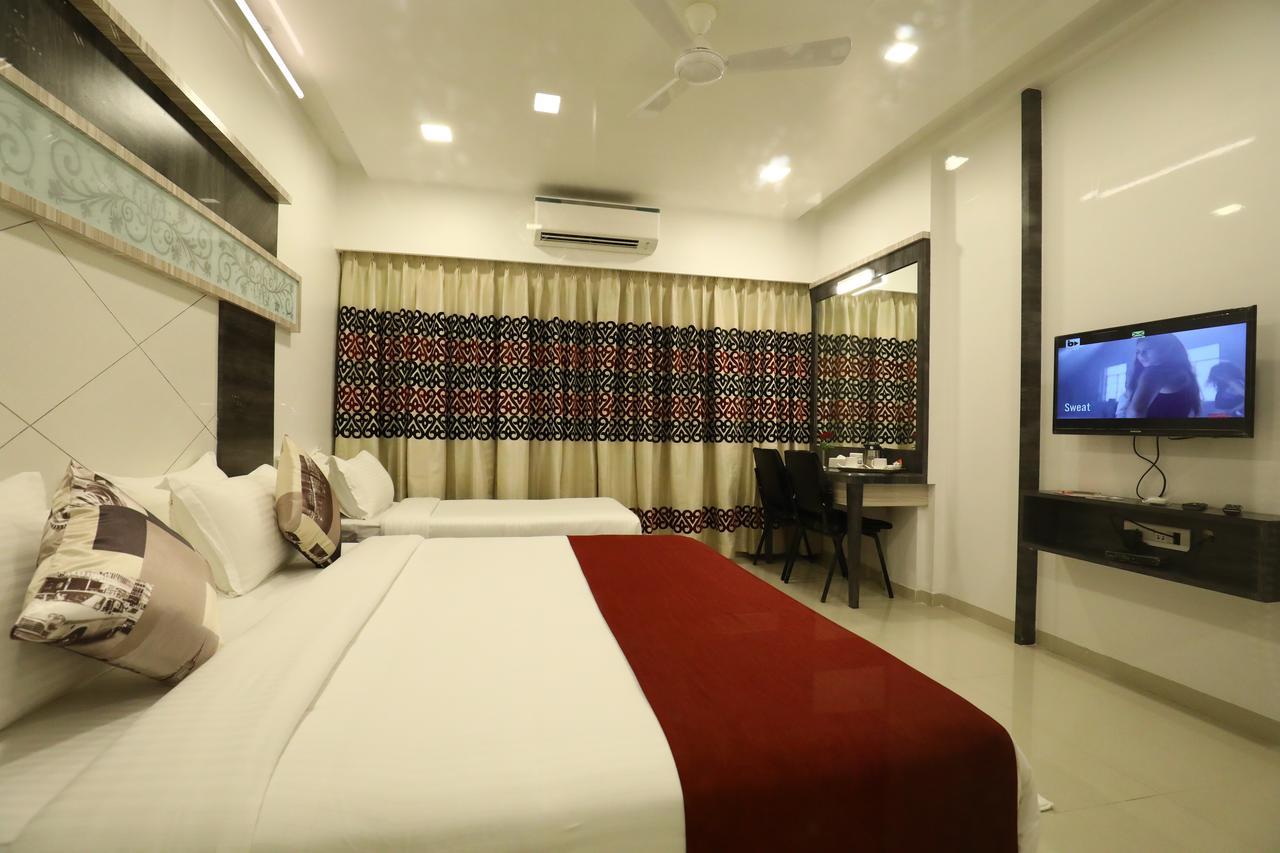 Imperial Grande Resort Lonavala Eksteriør billede